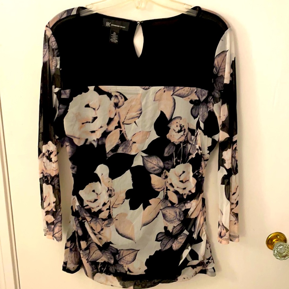 Sz XL INC mesh/gauze shirt w white/blush flowers